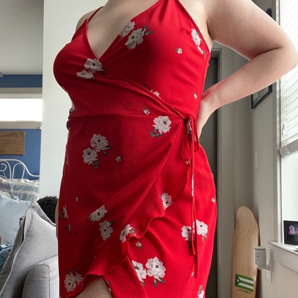 floral strappy wrap dress
